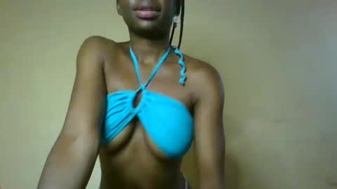 Snapshot of cutty_teshy chatting on January 29, 6:33 am cutty_teshy online show from January 29, 6:33 am