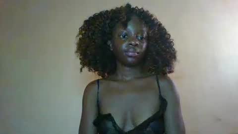 Snapshot of cutty_teshy chatting on March 4, 9:07 am cutty_teshy online show from March 4, 9:07 am