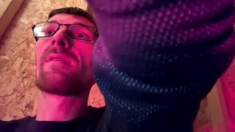 cworld9709321 online show from October 26, 8:53 am