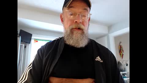 Snapshot of cxcdn chatting on December 2, 5:48 pm cxcdn online show from December 2, 5:48 pm