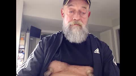 Snapshot of cxcdn chatting on February 13, 1:40 am cxcdn online show from February 13, 1:40 am