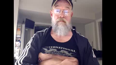 Snapshot of cxcdn chatting on February 13, 5:05 am cxcdn online show from February 13, 5:05 am