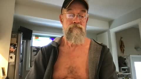 Snapshot of cxcdn chatting on April 6, 10:54 pm cxcdn online show from April 6, 10:54 pm