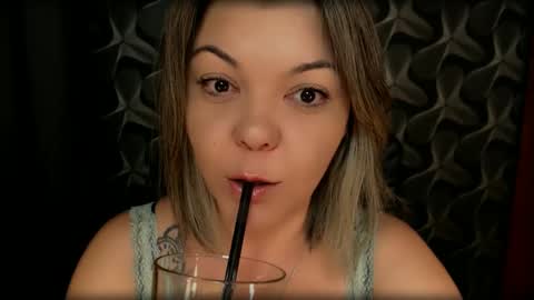 Snapshot of cyberdomme chatting on January 31, 3:52 am Full time mean bitch. online show from January 31, 3:52 am