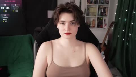 Helen Blossom online show from March 7, 8:11 pm