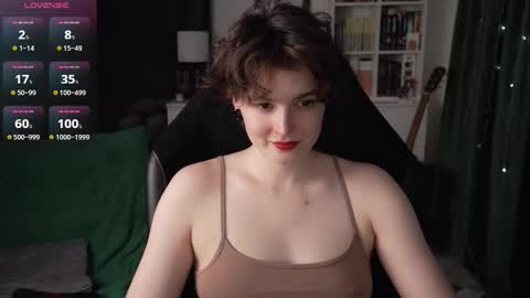 Helen Blossom online show from October 7, 8:17 pm