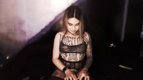 Nikki online show from February 1, 10:44 pm