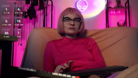 Lily Goddess online show from November 26, 6:36 am