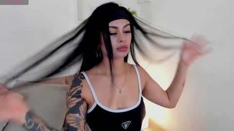 Cylie online show from January 11, 3:52 pm