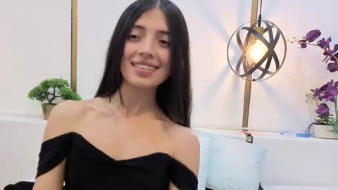 Cynthia1fox online show from March 25, 3:23 am