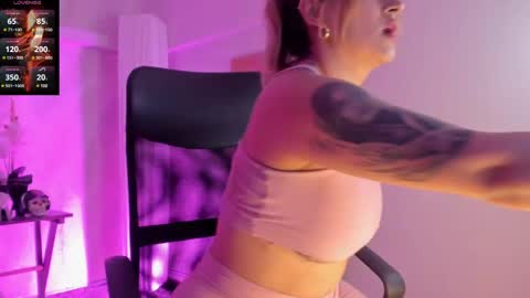 cyntia_adams online show from February 25, 5:58 pm