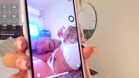 cyntia_adams online show from October 9, 8:07 pm