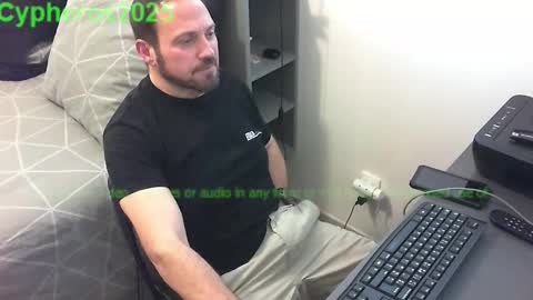 Snapshot of cypheros2025 chatting on December 1, 3:50 pm Chris online show from December 1, 3:50 pm