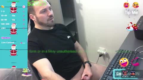 Snapshot of cypheros2025 chatting on December 22, 9:06 am Chris online show from December 22, 9:06 am