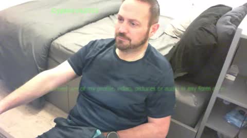 Snapshot of cypheros2025 chatting on March 5, 9:05 am Chris online show from March 5, 9:05 am