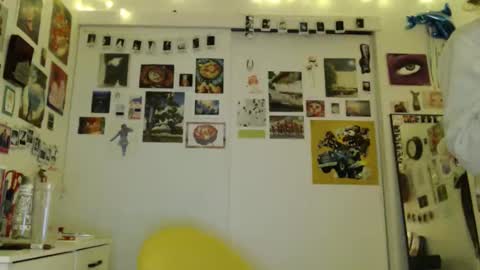 Snapshot of cypresskneez chatting on December 4, 8:56 am cypresskneez online show from December 4, 8:56 am