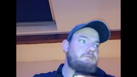 Snapshot of cyrilhot11200 chatting on January 2, 12:34 am cyrilhot11200 online show from January 2, 12:34 am