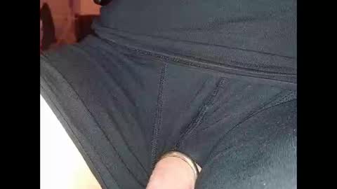 Snapshot of cyrilhot11200 chatting on January 10, 6:20 am cyrilhot11200 online show from January 10, 6:20 am