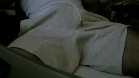 Snapshot of cyrus225 chatting on February 4, 3:45 am cyrus225 online show from February 4, 3:45 am