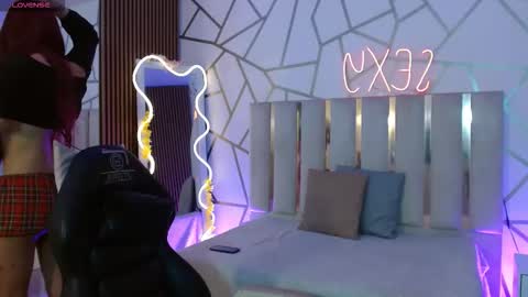 cyrus_tay online show from December 17, 12:11 pm