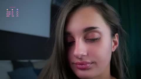 Isabella online show from March 4, 7:19 am