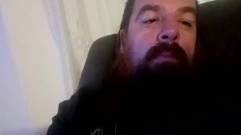 Snapshot of d1988 chatting on February 11, 9:36 am D online show from February 11, 9:36 am