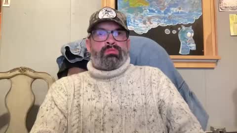 d4ddy858 online show from October 18, 3:31 am