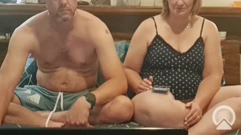 Snapshot of d4p_couple chatting on January 1, 6:38 pm Deb   peter online show from January 1, 6:38 pm