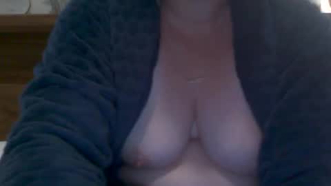 Snapshot of d4p_couple chatting on January 13, 8:26 pm Deb   peter online show from January 13, 8:26 pm