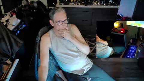 Dave online show from April 26, 6:44 am