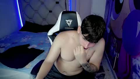 teddy online show from November 27, 1:07 am