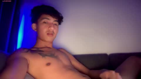   online show from January 4, 7:55 pm