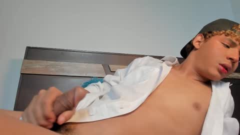 Dark Eros online show from November 29, 9:40 pm