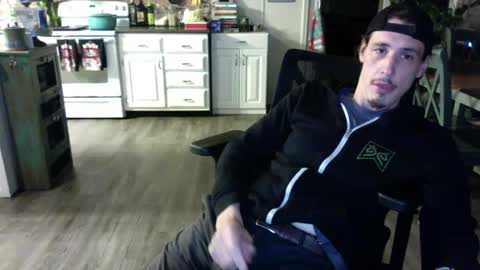 dabbylonglegs online show from January 2, 4:41 am