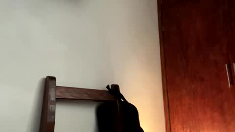 Jewbb online show from December 18, 6:58 pm