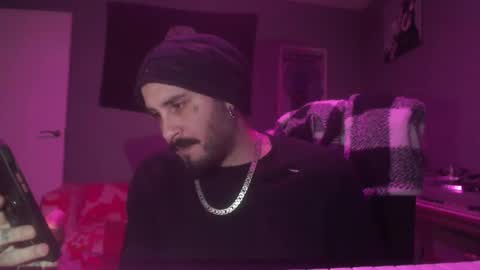 Snapshot of dabirdfree chatting on February 10, 2:15 am Destroyer online show from February 10, 2:15 am