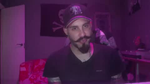 Snapshot of dabirdfree chatting on April 29, 1:32 am Destroyer online show from April 29, 1:32 am