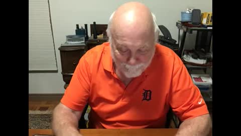 Snapshot of dack47 chatting on September 28, 5:13 am dack47 online show from September 28, 5:13 am