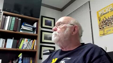 Snapshot of dack47 chatting on May 27, 2:52 am dack47 online show from May 27, 2:52 am