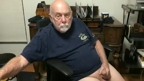 Snapshot of dack47 chatting on June 30, 3:18 am dack47 online show from June 30, 3:18 am