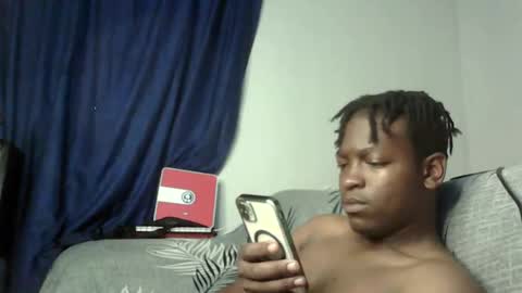 Snapshot of dad_tothesehoes chatting on February 15, 9:15 pm dad_tothesehoes online show from February 15, 9:15 pm