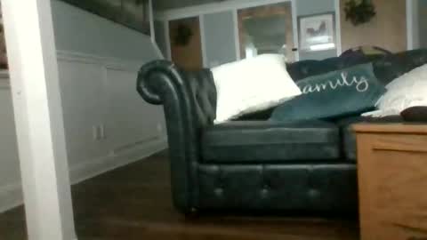 cumslutangel online show from January 17, 2:49 am