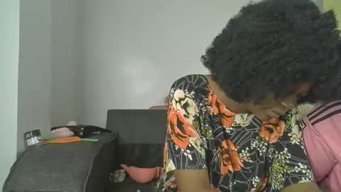 daddyiestoy online show from September 23, 7:22 am