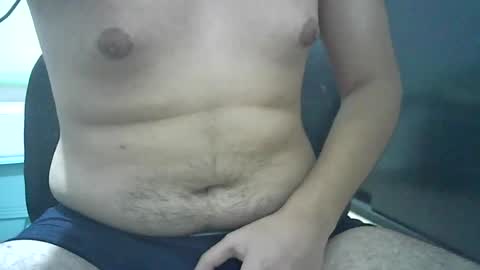 Snapshot of daddiesboy0811 chatting on June 22, 7:16 am daddiesboy0811 online show from June 22, 7:16 am