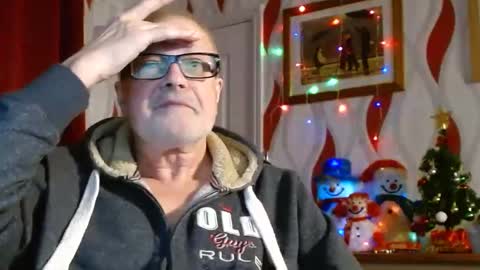 Brian ... online show from December 20, 9:17 pm