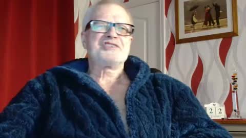 Brian ... online show from January 22, 8:49 pm