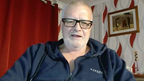 Brian ... online show from October 7, 8:06 pm