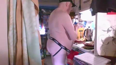 Daddy online show from March 18, 6:11 pm