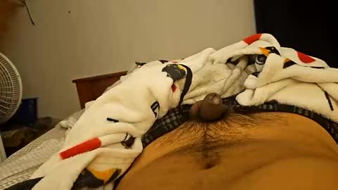 Snapshot of daddydel63 chatting on November 22, 3:33 pm daddydel63 online show from November 22, 3:33 pm