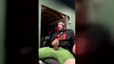 daddydic120402 online show from April 8, 12:05 pm